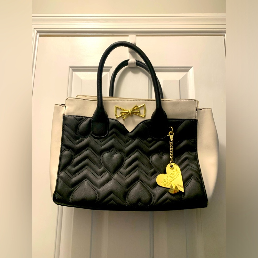 Betsey Johnson Be Mine Black/Ivory Quilted Hearts Tote Satchel Bag w/Charm